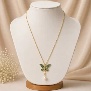 Aarohi Green Butterfly Pearl Pendant Necklace